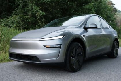 tesla will now rent you an ev 6911e231ab1a2